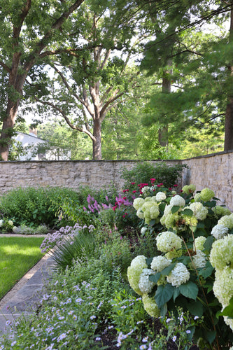 Glencoe Garden Escape
